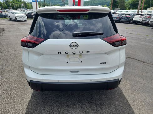 New 2026 Nissan Rogue Dark Armor AWD/4WD image 7