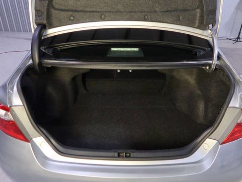 Used 2015 Toyota Camry XSE image 27