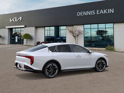 New 2025 Kia K4 GT-Line image 6