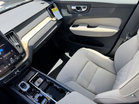 New 2026 Volvo XC60 B5 Core w/ Protection Package image 15