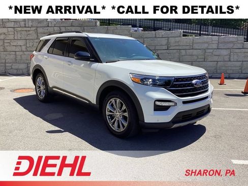 Used 2023 Ford Explorer XLT w/ Equipment Group 202A AWD/4WD image 1