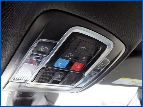 New 2026 RAM 1500 Laramie w/ Night Edition AWD/4WD image 17