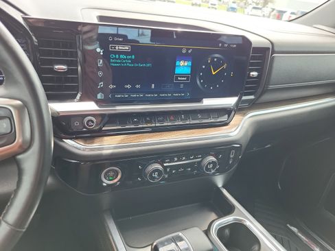 Certified 2023 Chevrolet Silverado 1500 RST image 20