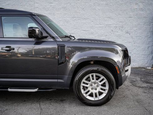Used 2025 Land Rover Defender 110 S image 16