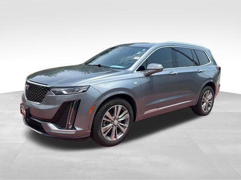 Used 2022 Cadillac XT6 Premium Luxury AWD/4WD image 5