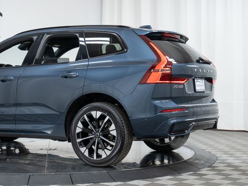 New 2026 Volvo XC60 B5 Plus w/ Protection Package Premier image 29