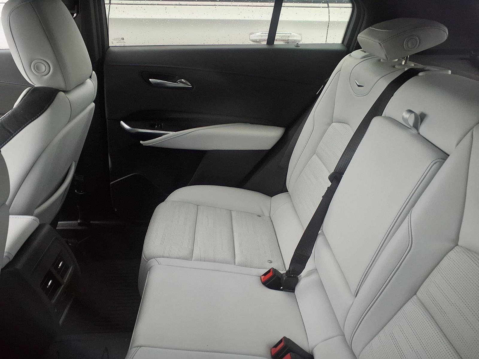Certified 2024 Cadillac XT4 Sport FWD image 11