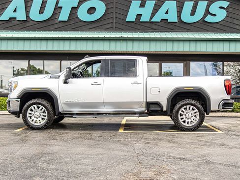 Used 2022 GMC Sierra 3500 SLE w/ SLE Value Package AWD/4WD image 6