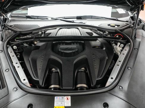 Used 2022 Porsche Panamera 4 E-Hybrid AWD/4WD image 31