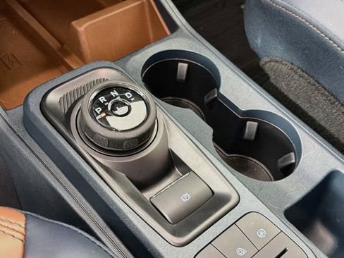 Certified 2024 Ford Maverick Lariat FWD image 20
