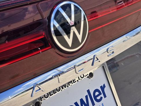 New 2026 Volkswagen Atlas SE image 7