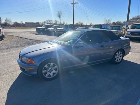 Used 2001 BMW 325Ci Convertible RWD image 11
