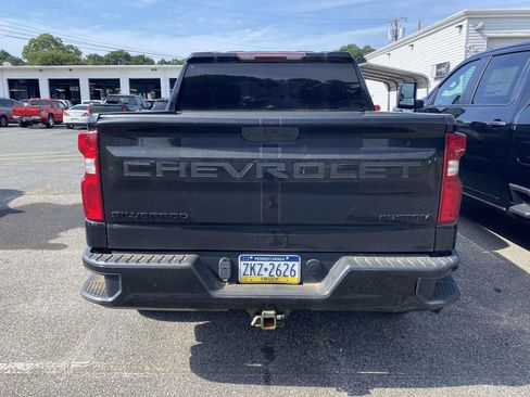 Used 2022 Chevrolet Silverado 1500 Custom w/ Rally Edition AWD/4WD image 6