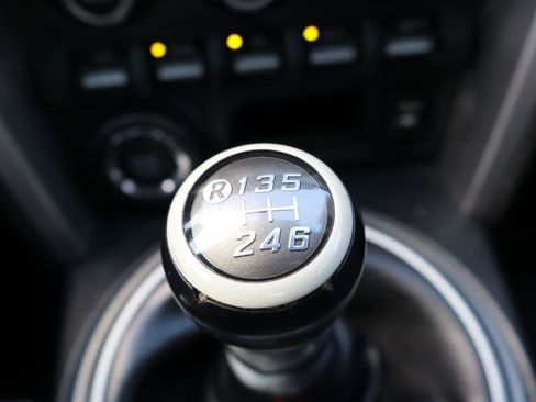 Used 2014 Subaru BRZ Limited w/ Popular Package #2B RWD image 19