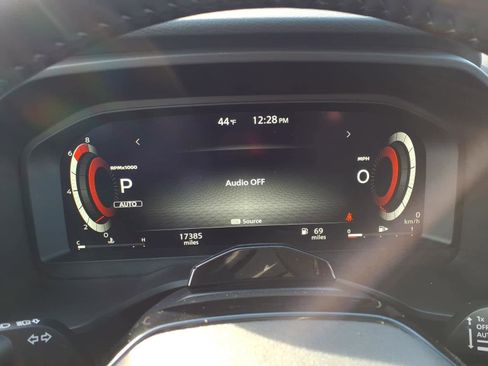 Used 2025 Nissan Rogue SL w/ Tech Package image 20