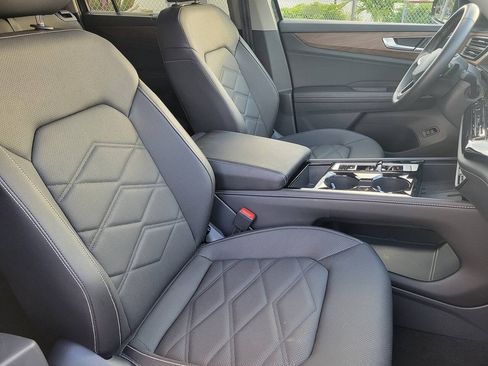 Used 2026 Volkswagen Atlas SE FWD image 10