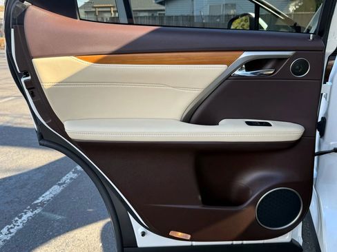 Used 2018 Lexus RX 450h AWD w/ Premium Package image 24