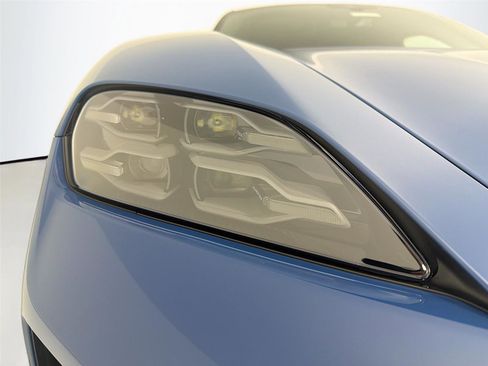 New 2025 Porsche Taycan 4 Cross Turismo image 24