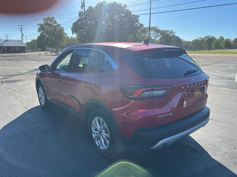 Used 2023 Ford Escape Active image 7