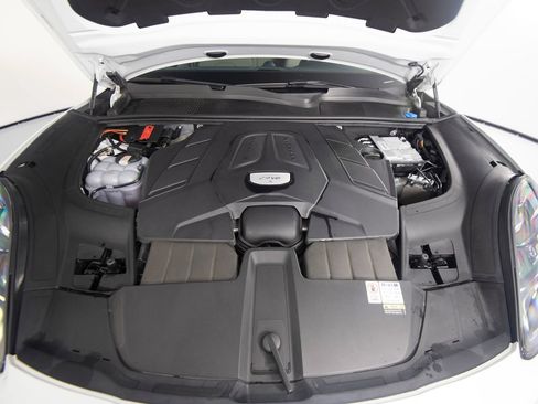Certified 2023 Porsche Cayenne S Platinum AWD/4WD image 42