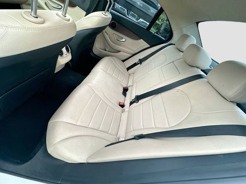 Used 2021 Mercedes-Benz C 300 4MATIC Sedan image 27