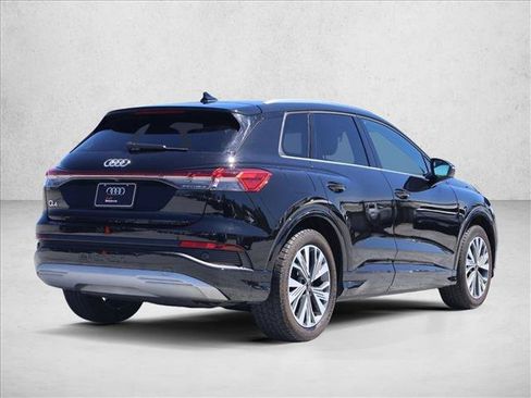 Used 2023 Audi Q4 e-tron Premium Plus w/ Premium Plus RWD image 2