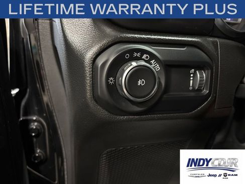 Certified 2023 Jeep Wrangler Unlimited Rubicon 392 w/ Xtreme Recon 35" Tire Package AWD/4WD image 19