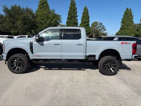 Used 2024 Ford F350 Lariat w/ Lariat Ultimate Package AWD/4WD image 8