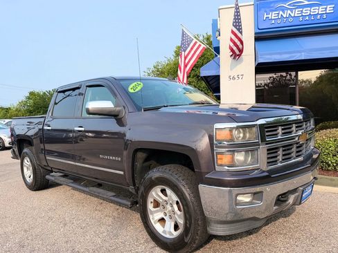 Used 2014 Chevrolet Silverado 1500 LTZ Z71 w/ LTZ Plus Package AWD/4WD image 16