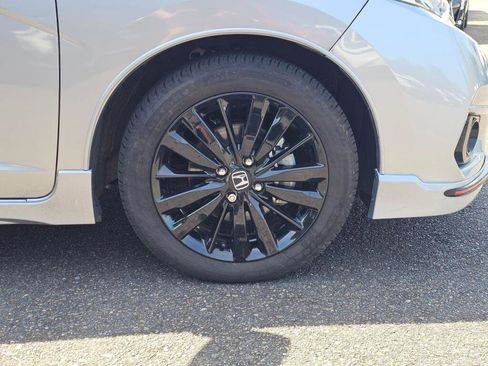 Used 2018 Honda Fit Sport image 9