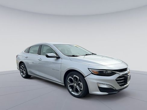 Used 2020 Chevrolet Malibu LT image 7