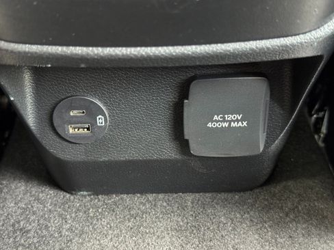 Used 2025 Ford Ranger Raptor AWD/4WD image 37