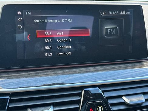 Used 2017 BMW 530i image 19