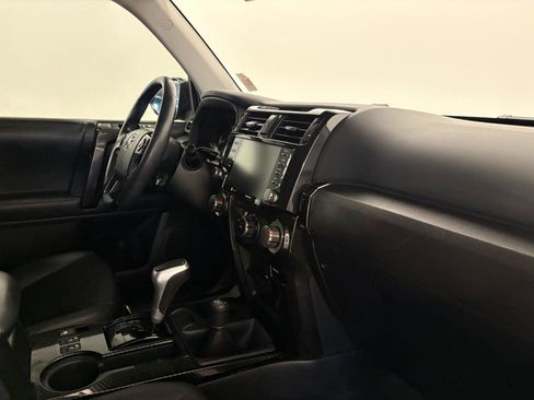Used 2021 Toyota 4Runner TRD Off-Road Premium AWD/4WD image 41
