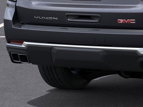 New 2026 GMC Yukon Denali w/ Sun & Power Step Package image 38
