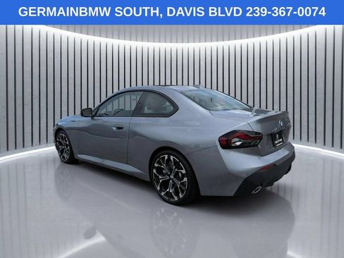 Certified 2025 BMW 230i Coupe w/ Convenience Package RWD image 7
