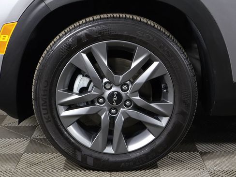 Used 2023 Kia Seltos S w/ Navigation Package AWD/4WD image 21
