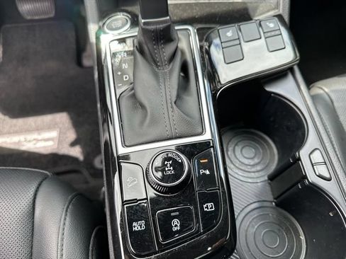 Used 2025 Kia Sportage X-Line w/ Premium Package AWD/4WD image 18