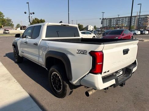 Used 2024 Toyota Tacoma TRD Off-Road AWD/4WD image 5