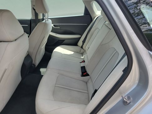 Used 2024 Hyundai Sonata SEL FWD image 13