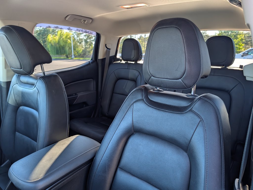 Used 2018 Chevrolet Colorado Z71 AWD/4WD image 18