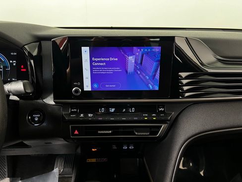 Used 2025 Toyota Camry LE image 17