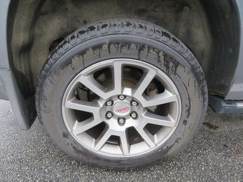 Used 2019 GMC Yukon Denali image 5