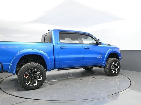 Used 2022 RAM 1500 Big Horn AWD/4WD image 2