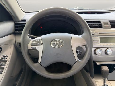 Used 2011 Toyota Camry LE w/ LE Extra-Value Pkg FWD image 9