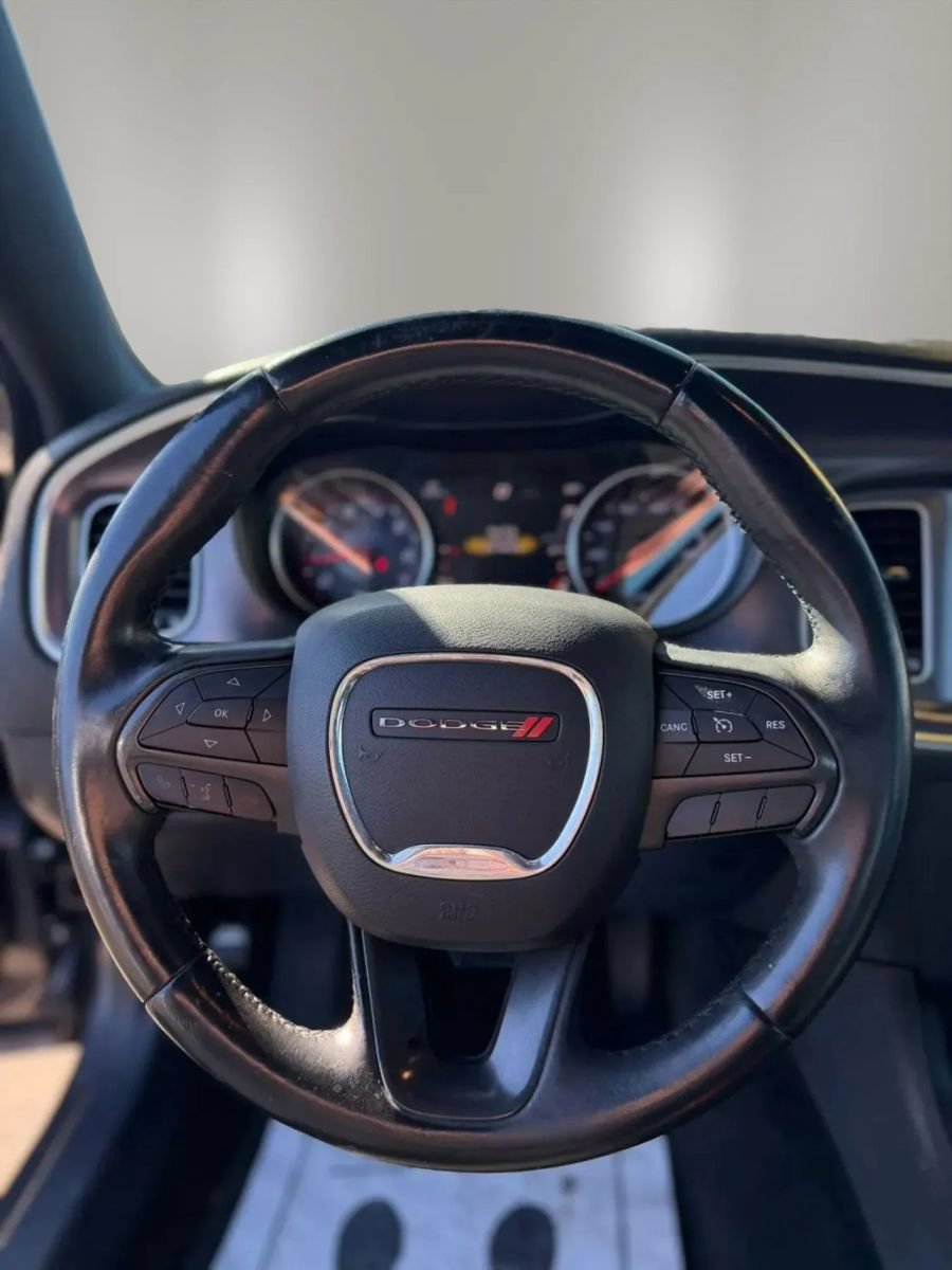 Used 2015 Dodge Charger SE w/ Popular Equipment Group RWD image 13
