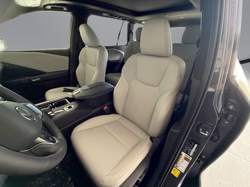 Used 2026 Lexus TX 350 AWD w/ Technology Package image 30