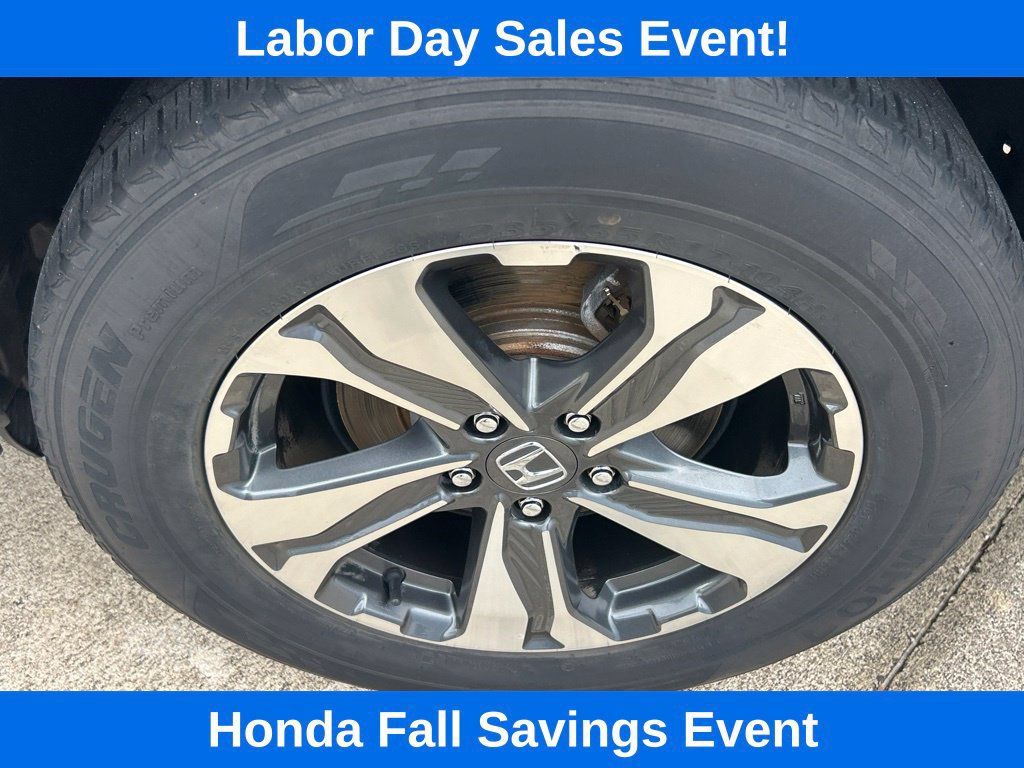 Used 2019 Honda CR-V LX image 5