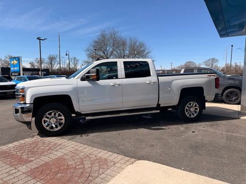 Used 2016 Chevrolet Silverado 2500 LT w/ LT Convenience Package image 4