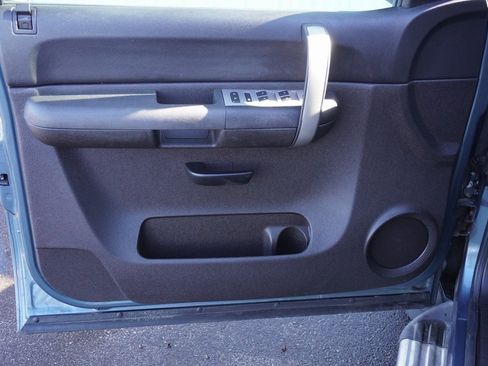 Used 2009 Chevrolet Silverado 1500 LT image 13